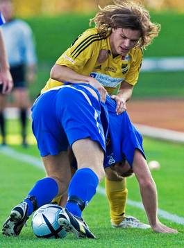 Emil Nilsson försöker hålla sig kvar i serien, men nu