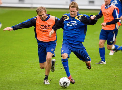 Olof Mellberg och Fredrik Berglund, Sverige