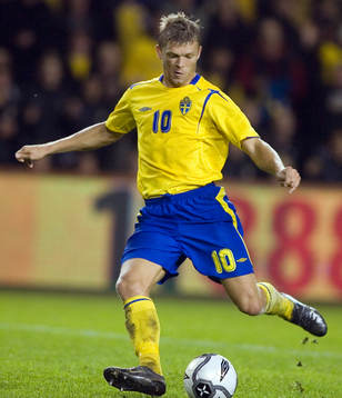Marcus Allbäck, Sverige gör 2-0