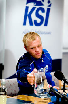 Eidur Gudjohnsen, Island