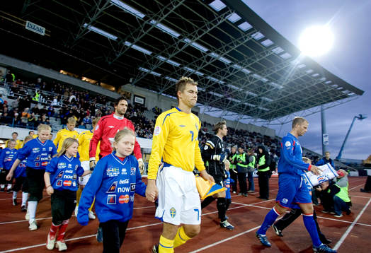 Spelarentré på arenan Laugardarsvöllor. Niclas