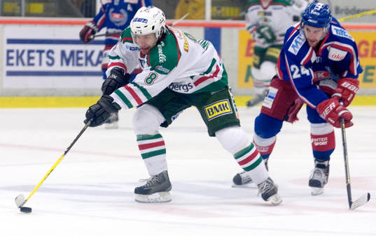 Patrik Tano, Rögle, håller undan