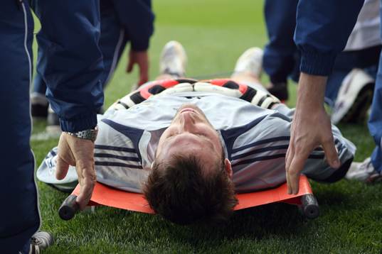 Petr Cech, Chelsea (Målvakt, Skada)