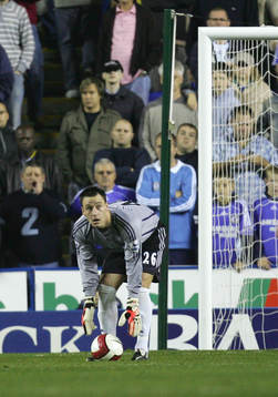 John Terry, Chelsea fick hoppa in mellan stolparna sedan