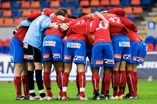 Öster, samling, ring, peptalk, laganda