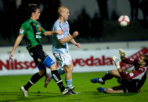 Emil Hallfredsson, Malmö gör 2-0