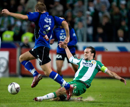 Glidtackling Max von Schlebrügge mot Jesper Westerberg