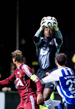 Pa Dembo Tourray målvakt Djurgården