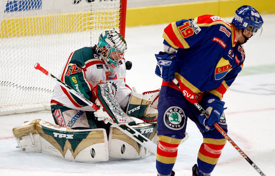 Joel Gistedt, Frölunda (Målvakt) och Jimmie Ölvestad,