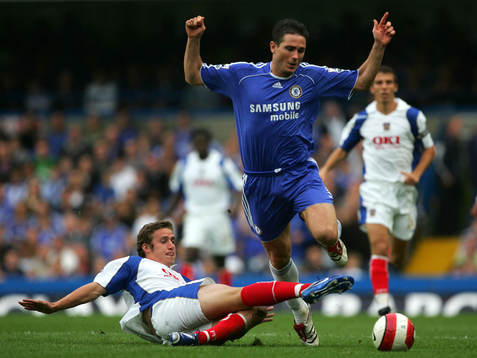 Sean Davis, Portsmouth tacklar Frank Lampard, Chelsea