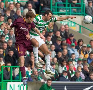 Mark Reynolds, Maciej Zurawski