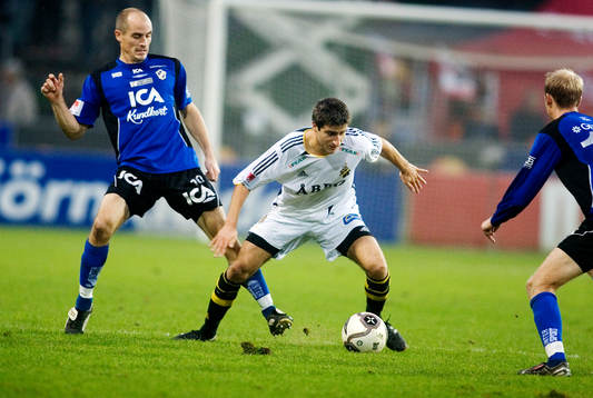 Gabriel Özkan, AIK och Magnus Arvidsson, Halmstad