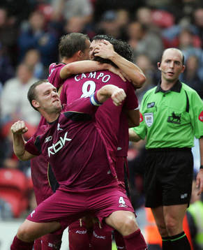 Kevin Nolan, Bolton, jubel