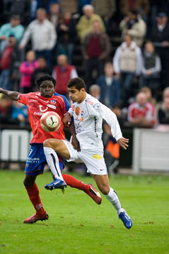 Adama Tamboura och Ailton Almeida