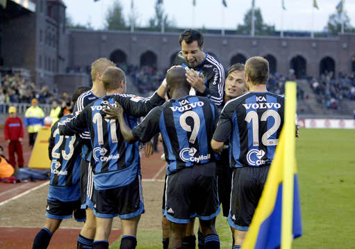 Daniel Sjölund, DIF 1-0. Jubel