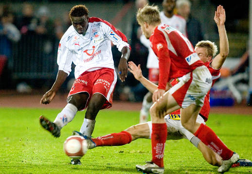 McDonald Mariga, Helsingborg provar skott