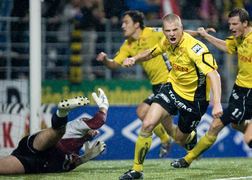 1-0, Samuel Holmén, som blev så här glad. Jubel