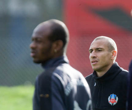 Henrik "Henke" Larsson och Luton Shelton, målfarlig HIF-duo