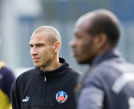 Henrik "Henke" Larsson och Luton Shelton, målfarlig HIF-duo