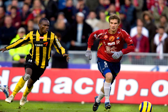 Robert Mambo-Mumba, Häcken