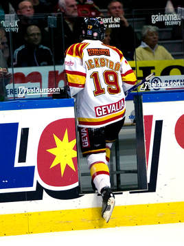 Nicklas Bäckström