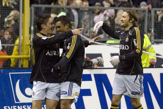 Miran Burgic Wilton Figueiredo och Mats Rubarth, AIK
