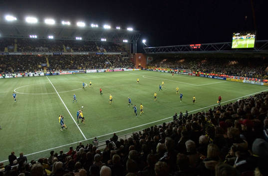Guldarenan Borås Arena och slutminut. Guldtränarna nere i