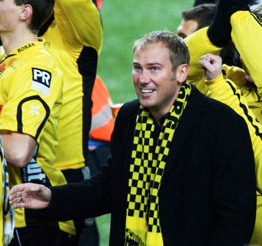 Magnus Haglund, tränare, Elfsborg, glädje, halsduk,