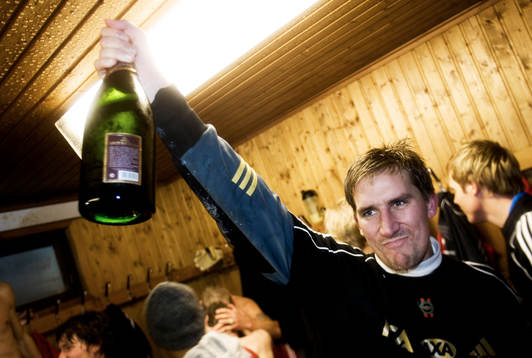Kristoffer Björklund, målvakt, Brommapojkarna, jubel,