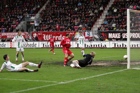 Kennedy Bakircioglü, Twente gör 3-1