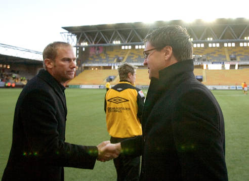 4-0 till Elfsborg, Rikard Norling, tränare, AIK grattar