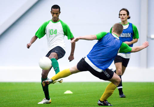 Fotboll, Framtidsfajten