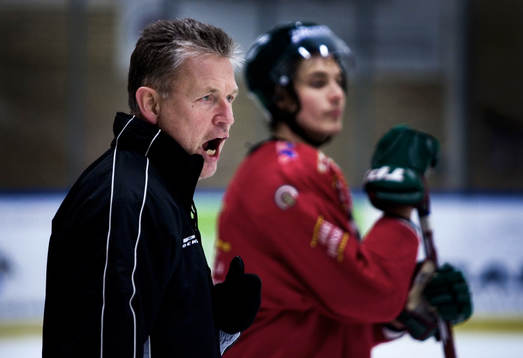 Per Bäckman, ny tränare i Frölunda på första träningen