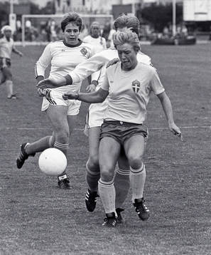 Fotboll, Dam, Sverige - Island