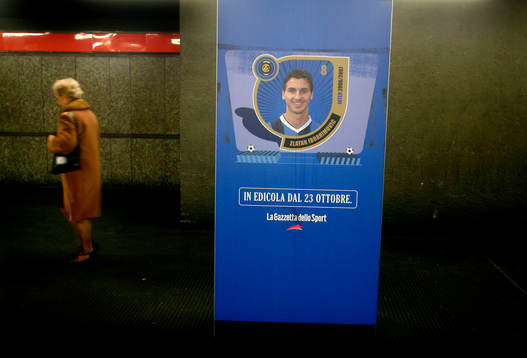 Fotboll, Zlatan Ibrahimovic, Inter reklam affischer i