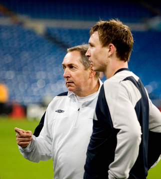 Kim Källström, Lyon med Gérard Houllier, tränare Lyon