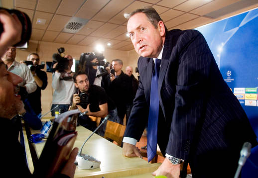 Gérard Houllier, tränare Lyon på presskonferens