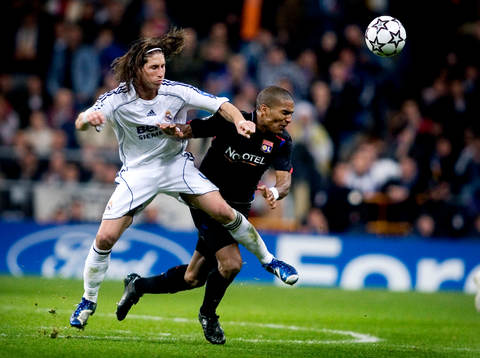 Sergio Ramos, Real Madrid och Florent Malouda, Lyon