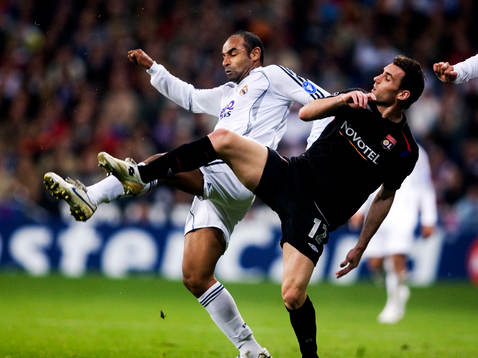Emerson, Real Madrid och Anthony Reveillere, Lyon