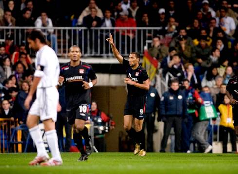 John Carew, Lyon gjorde 1-0 (jubel)