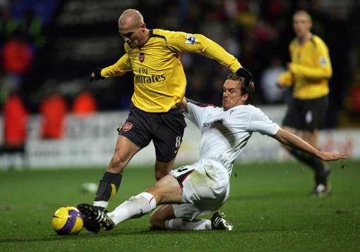 Kevin Davies, Bolton och Fredrik Ljungberg, Arsenal