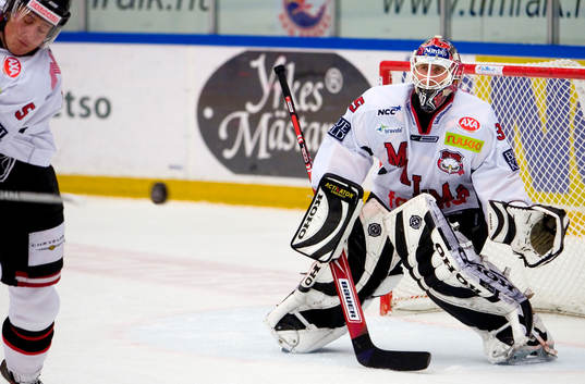 Rastislav Stana, Målvakt