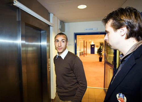 Henrik Larsson utlånas till Manchester United