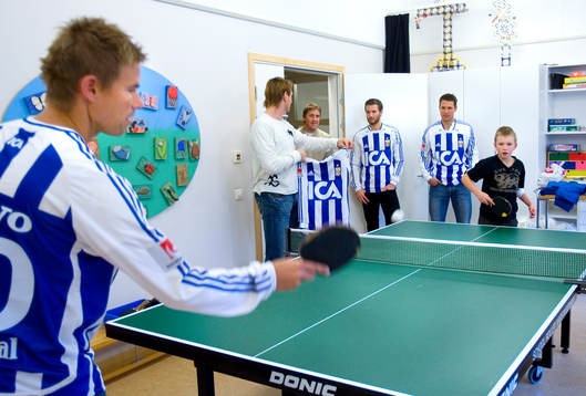 Fotboll, IFK Göteborg besöker barnkliniken på Östra
