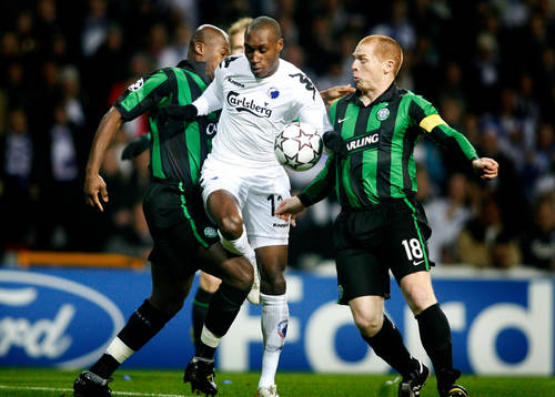 Atiba Hutchinson, Köpenhamn tar sig igenom och skjuter in