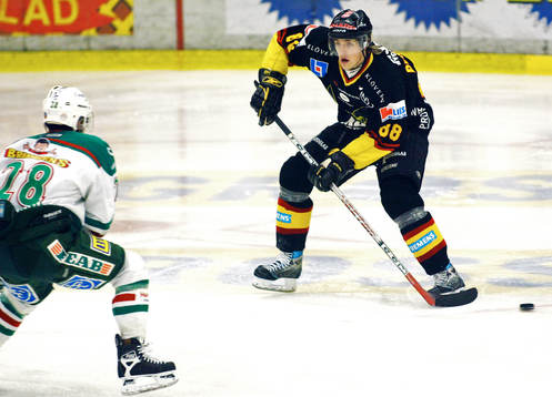 Patrik Berglund, Västerås möter Patrik Zackrisson, Rögle