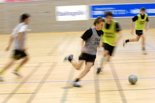 Ungdom, ungdomar, träning, innefotboll
