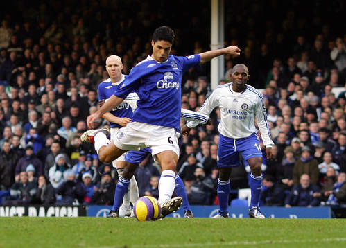 Mikel Arteta, Everton gör det första målet