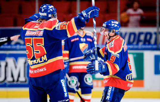 Jubel i Djurgården, t.h. Kristoffer Ottosson