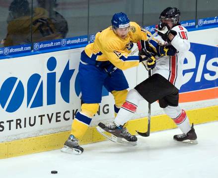 Patrik Berglund, Sverige och Kristophr Letang, Kanada